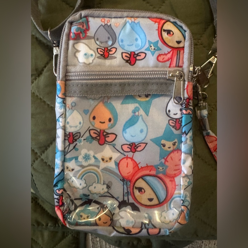 Cute Character Crossbody Bag - Picture 2 of 8